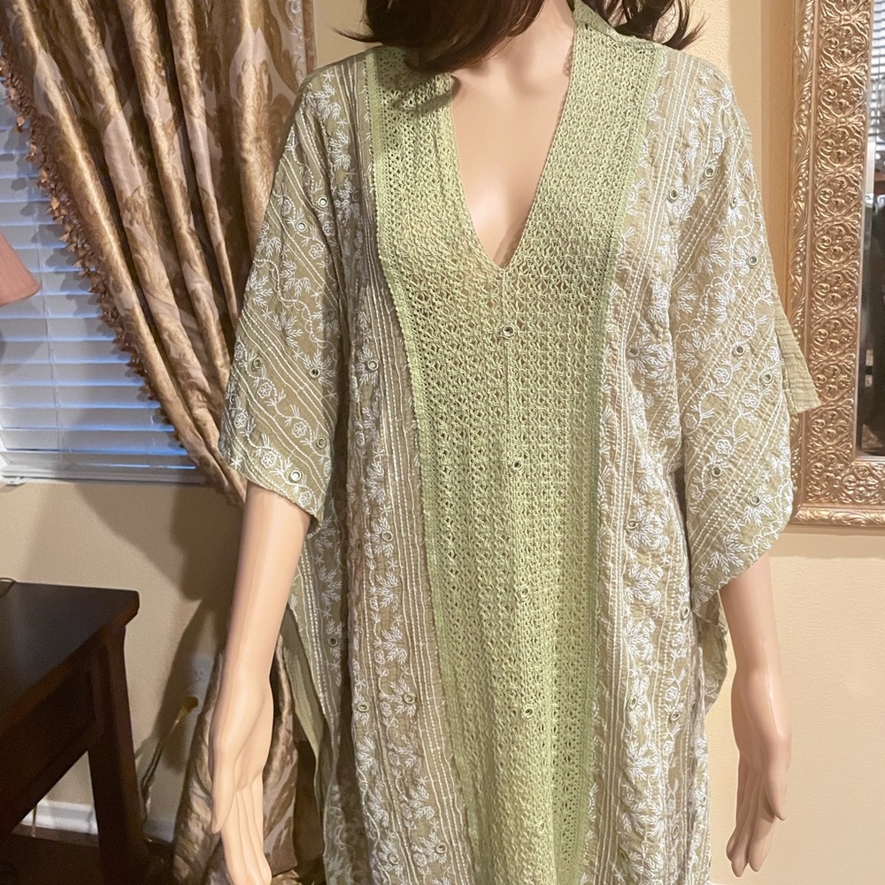 Zara Embroidered Long Dress - Picture 12 of 12